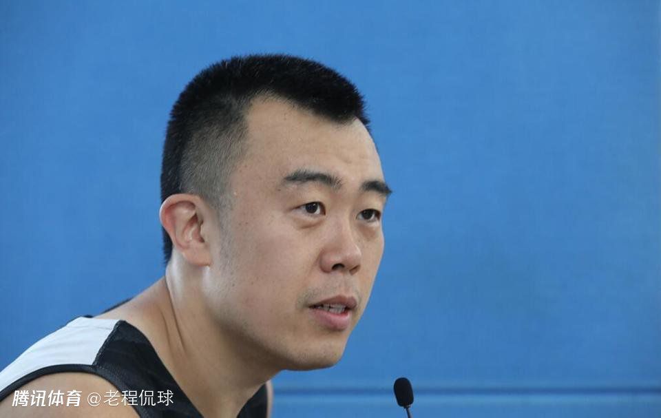伊人久久久综在合线久久在播